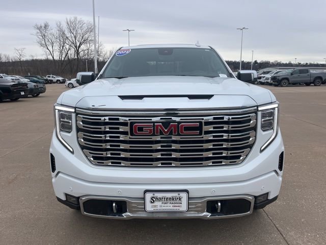 Used 2024 GMC Sierra 1500 Denali w/ Denali Reserve Package image 11