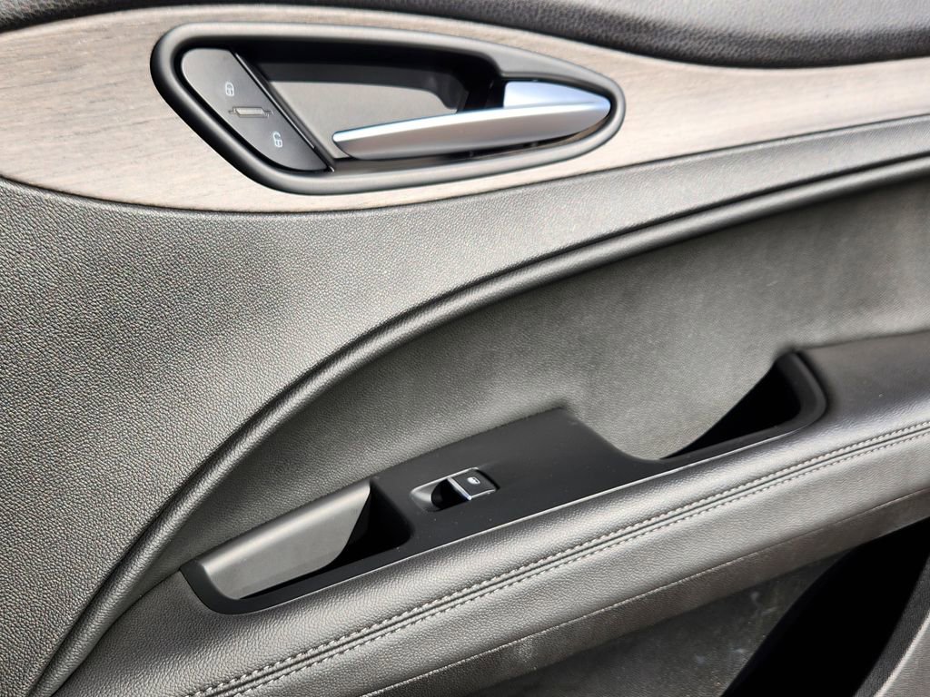 Used 2022 Alfa Romeo Stelvio Ti image 21