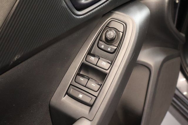 Used 2024 Subaru Crosstrek 2.0i Premium image 11