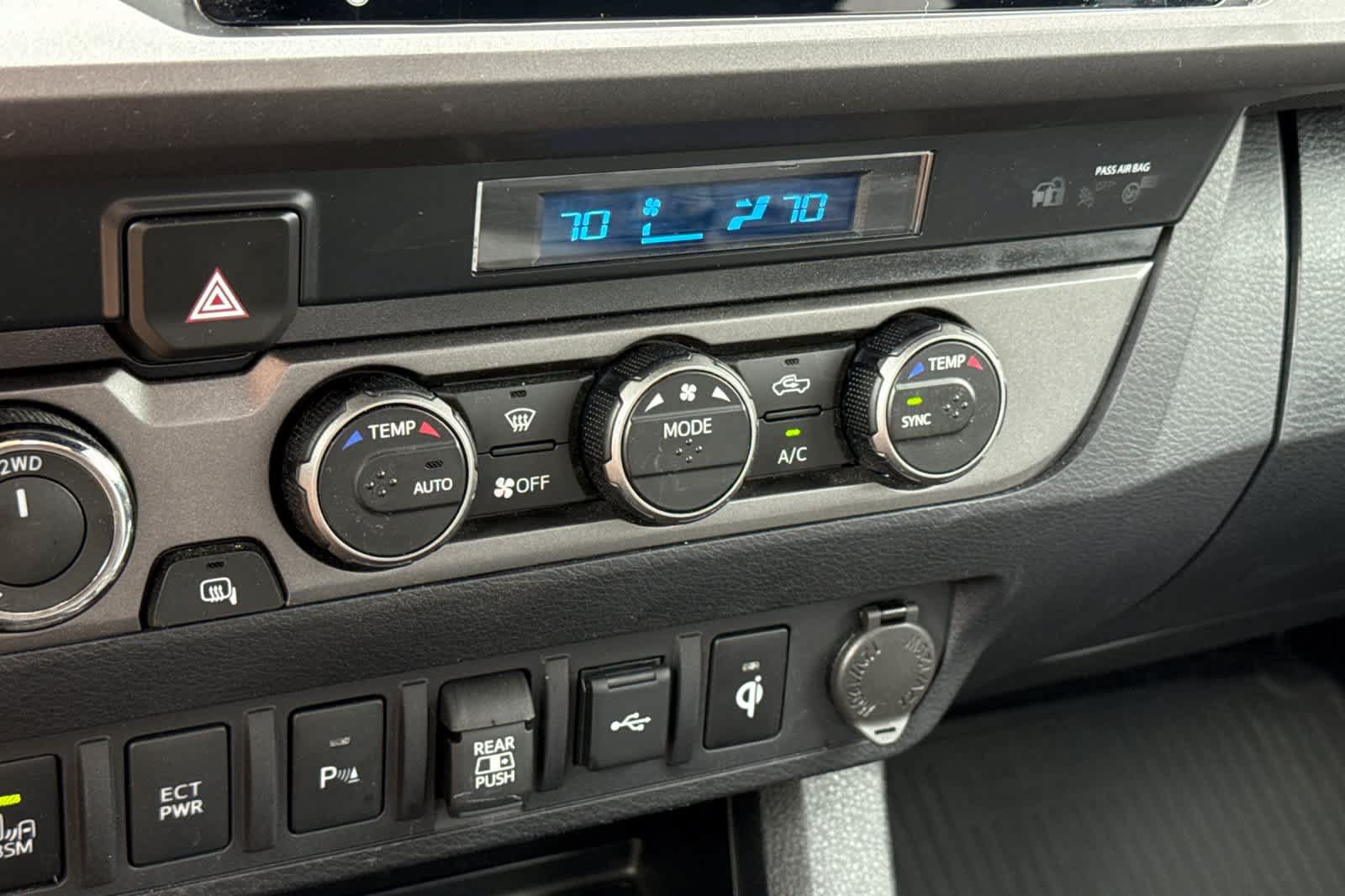 Used 2023 Toyota Tacoma TRD Sport w/ Advanced Technology Package AWD/4WD image 22