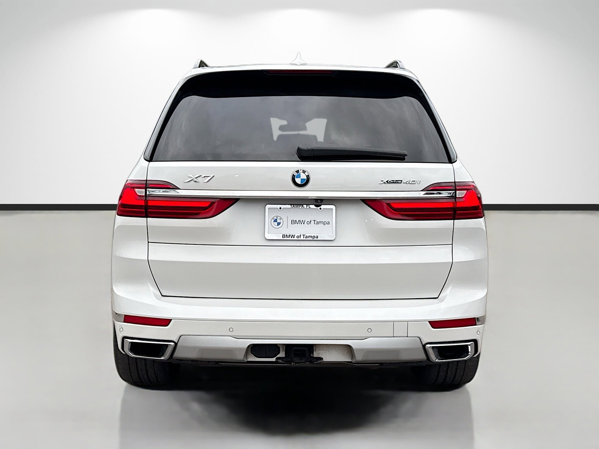Used 2021 BMW X7 xDrive40i w/ Premium Package 2 image 4