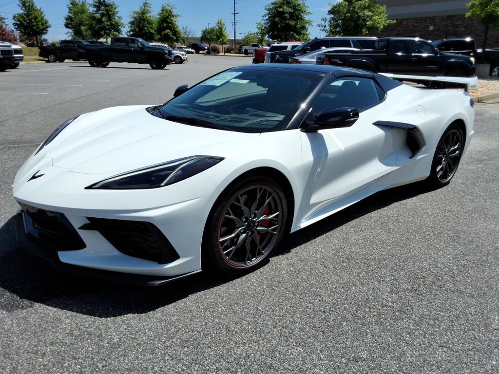 New 2027 Chevrolet Corvette Stingray Convertible w/ Z51 Performance Package RWD image 9