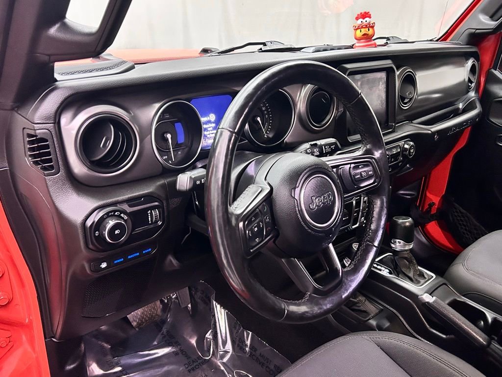 Certified 2023 Jeep Wrangler Unlimited w/ Cold Weather Group image 11