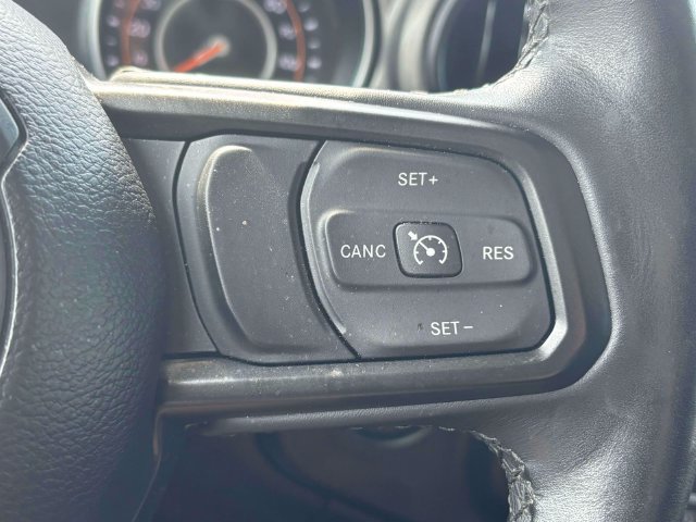 Used 2023 Jeep Gladiator Sport AWD/4WD image 17