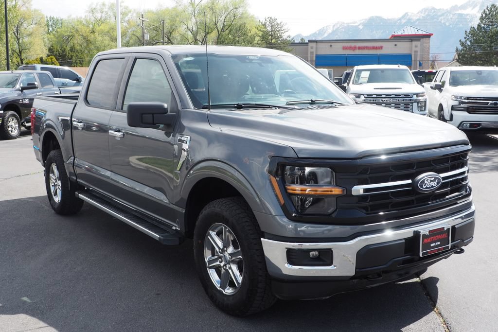 Used 2025 Ford F150 XLT w/ Equipment Group 301A Standard AWD/4WD image 3