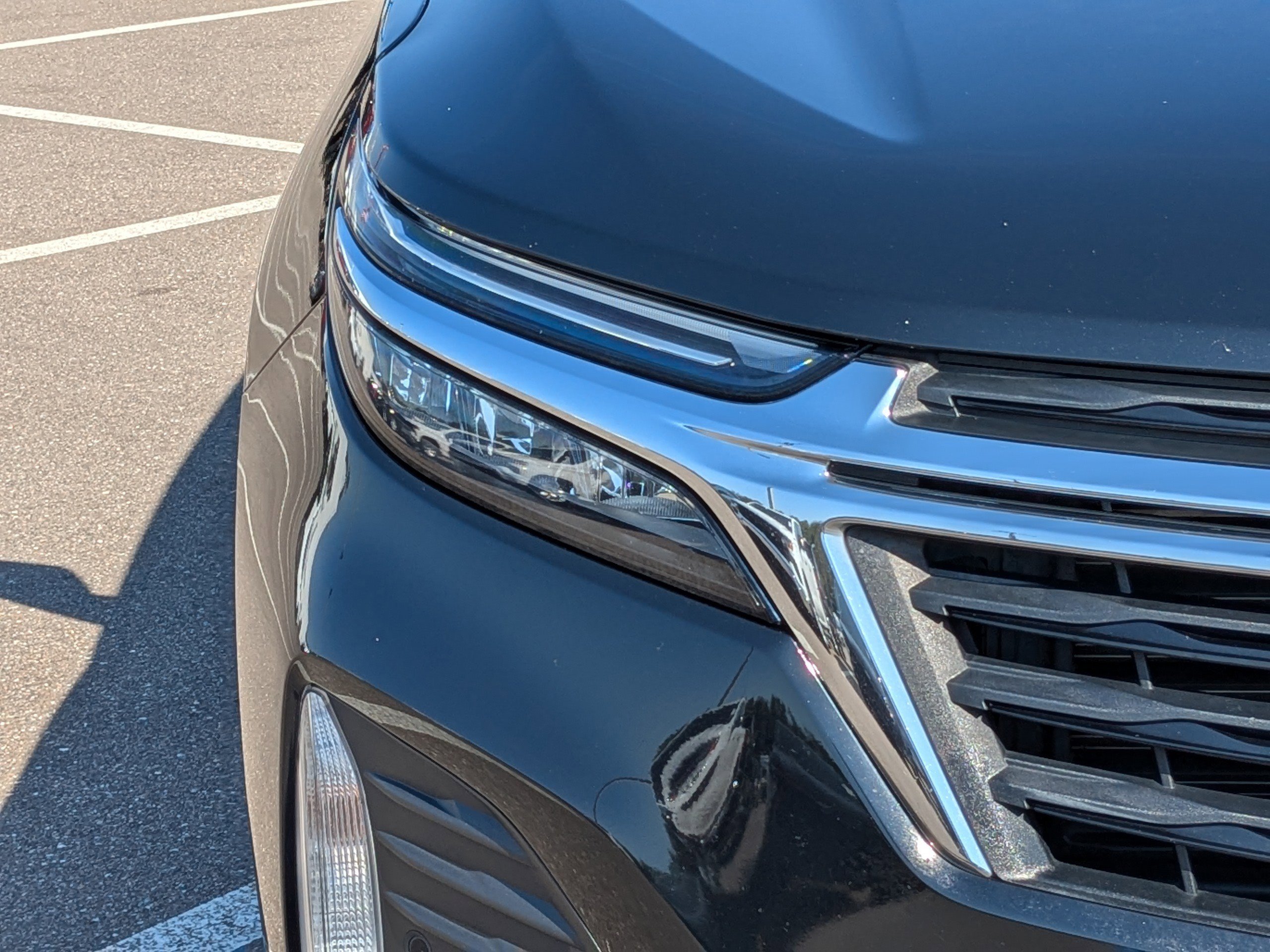 Used 2024 Chevrolet Equinox LT image 9