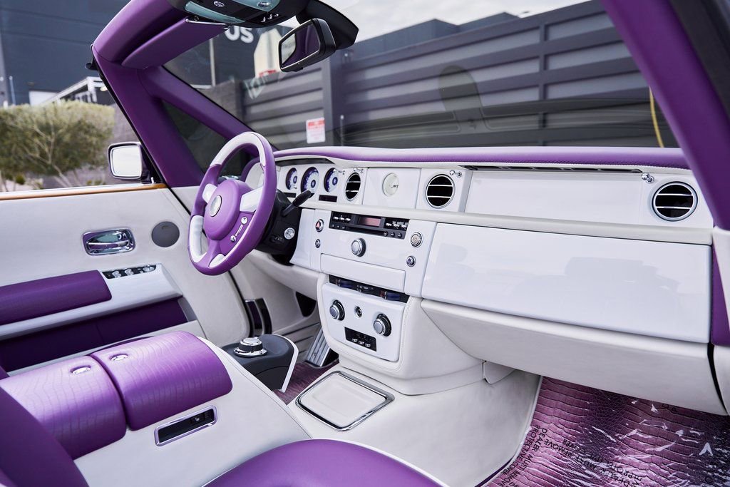 Used 2008 Rolls-Royce Phantom Drophead Coupe RWD image 49