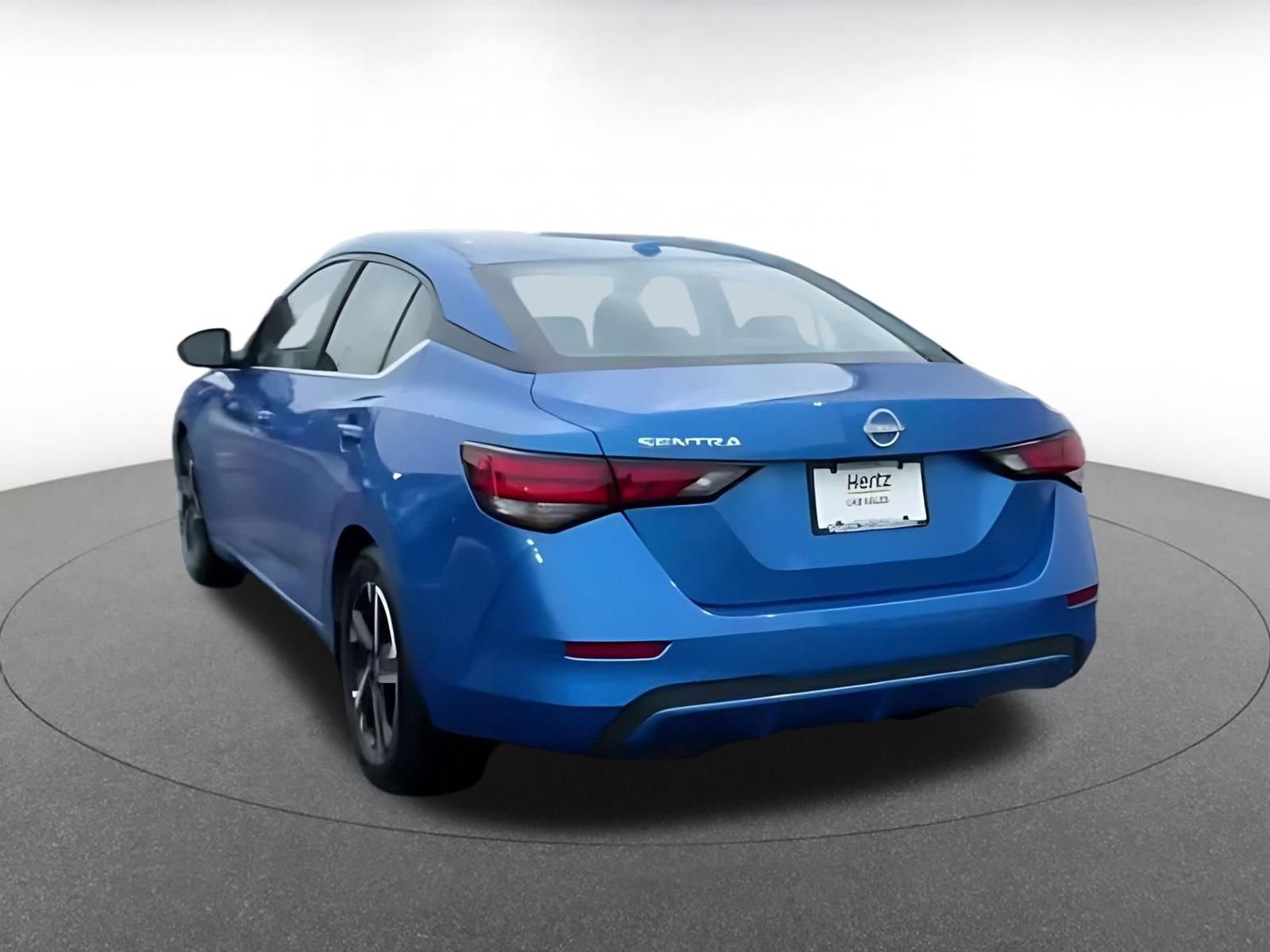 Used 2025 Nissan Sentra SV image 10