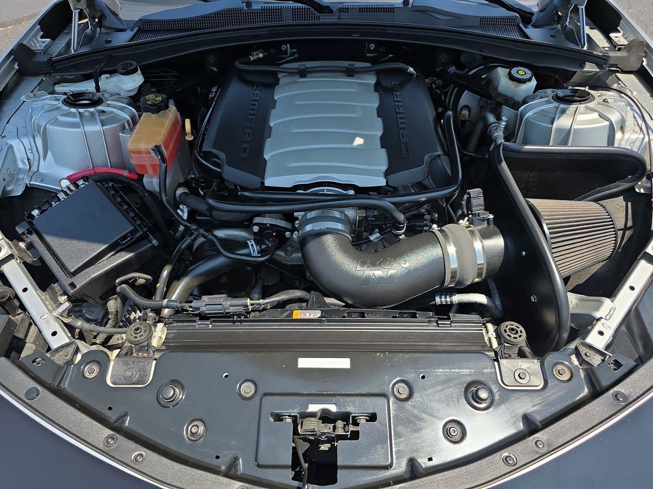 Used 2017 Chevrolet Camaro SS RWD image 13
