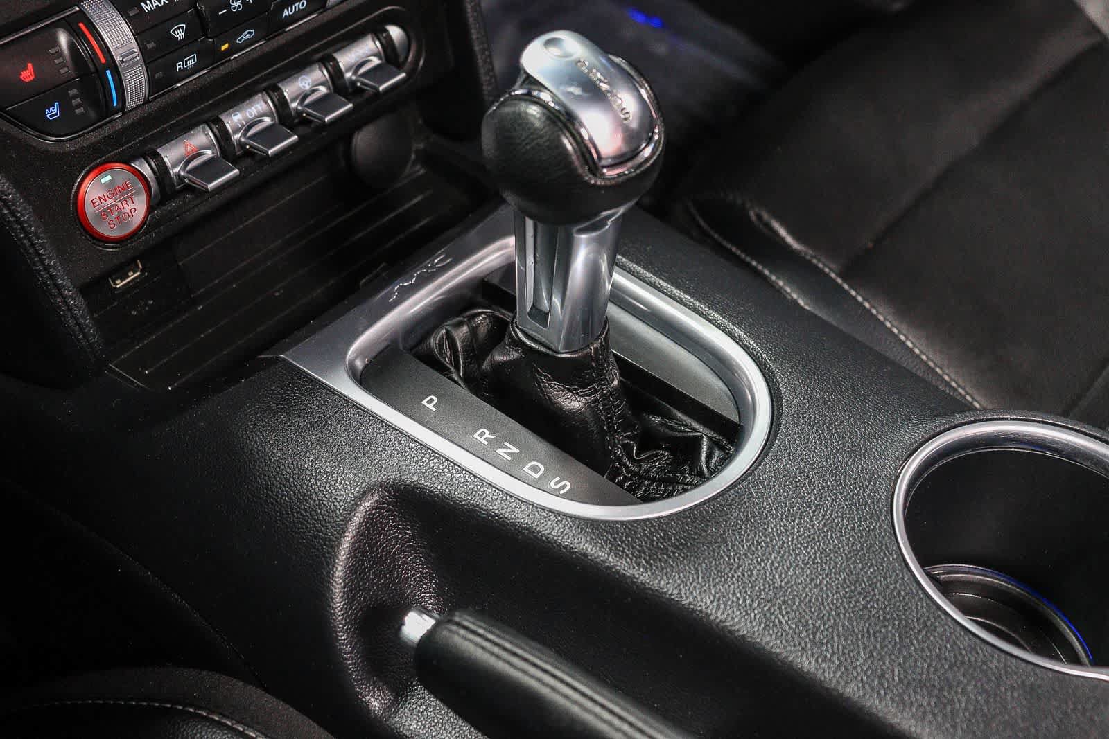Used 2022 Ford Mustang Premium RWD image 28