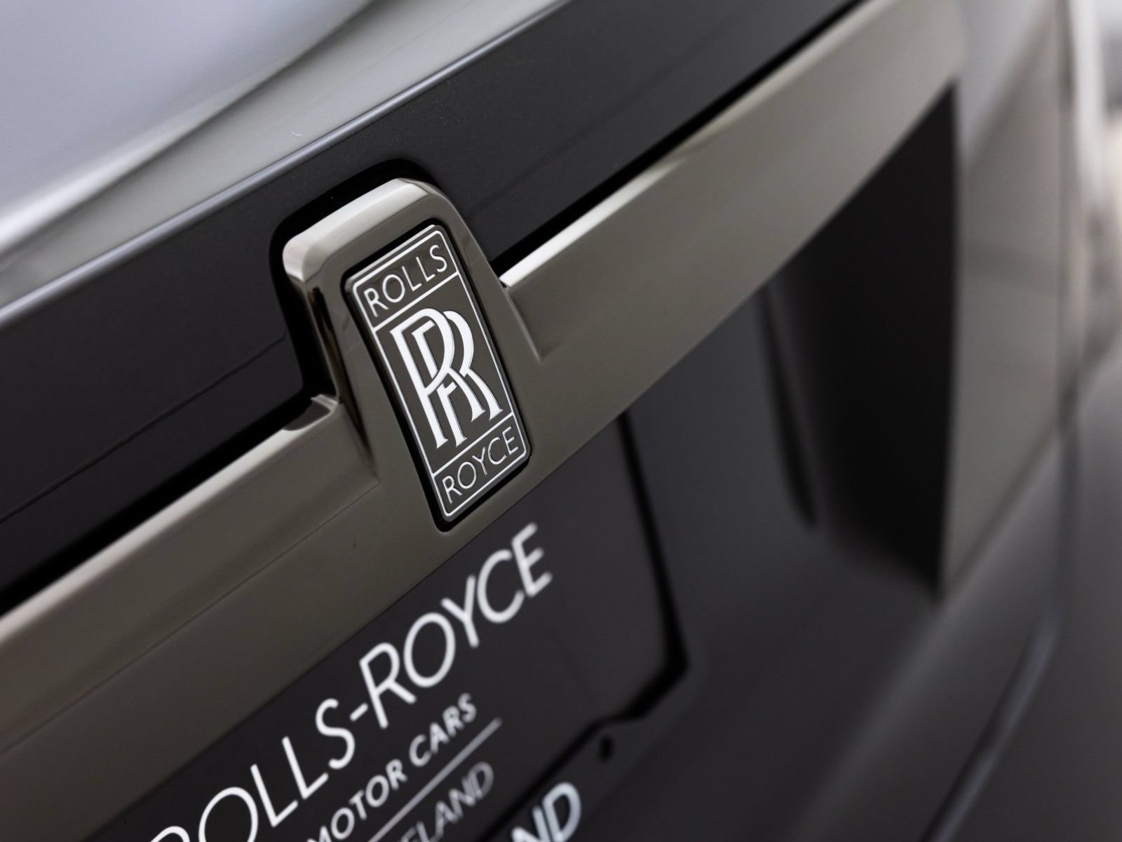 New 2027 Rolls-Royce Ghost Black Badge AWD/4WD image 26