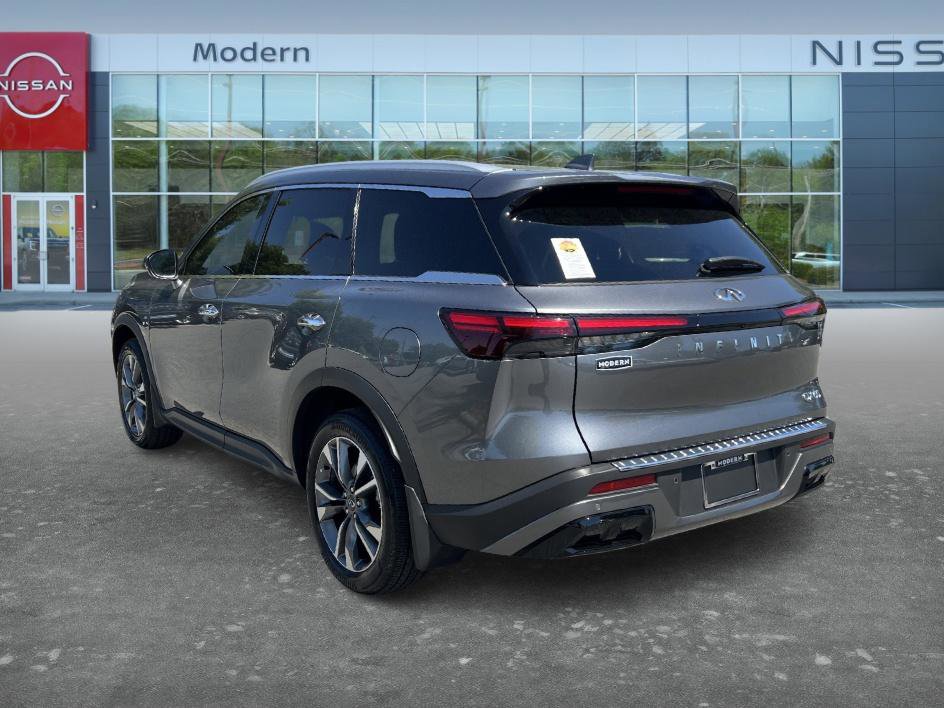 Used 2023 INFINITI QX60 Luxe FWD image 7