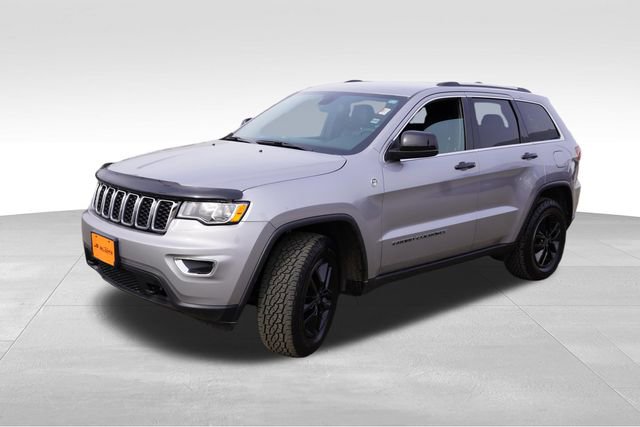 Certified 2020 Jeep Grand Cherokee Laredo w/ Quick Order Package 2BN North image 13