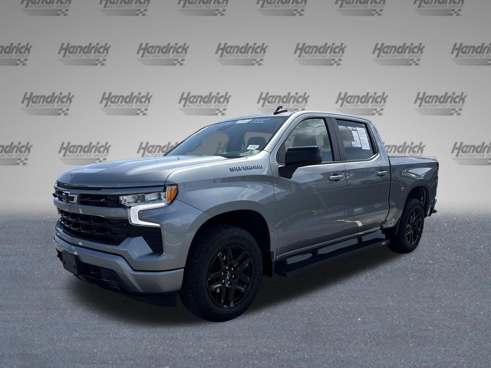 Used 2023 Chevrolet Silverado 1500 RST AWD/4WD image 4