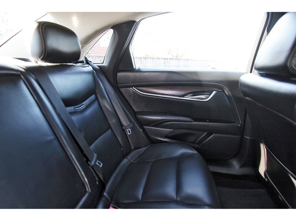 Used 2019 Cadillac XTS Luxury image 13