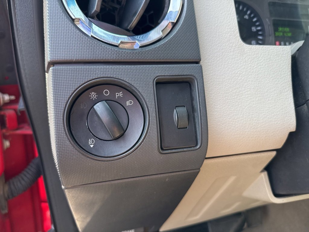 Used 2008 Ford F250 XLT image 16