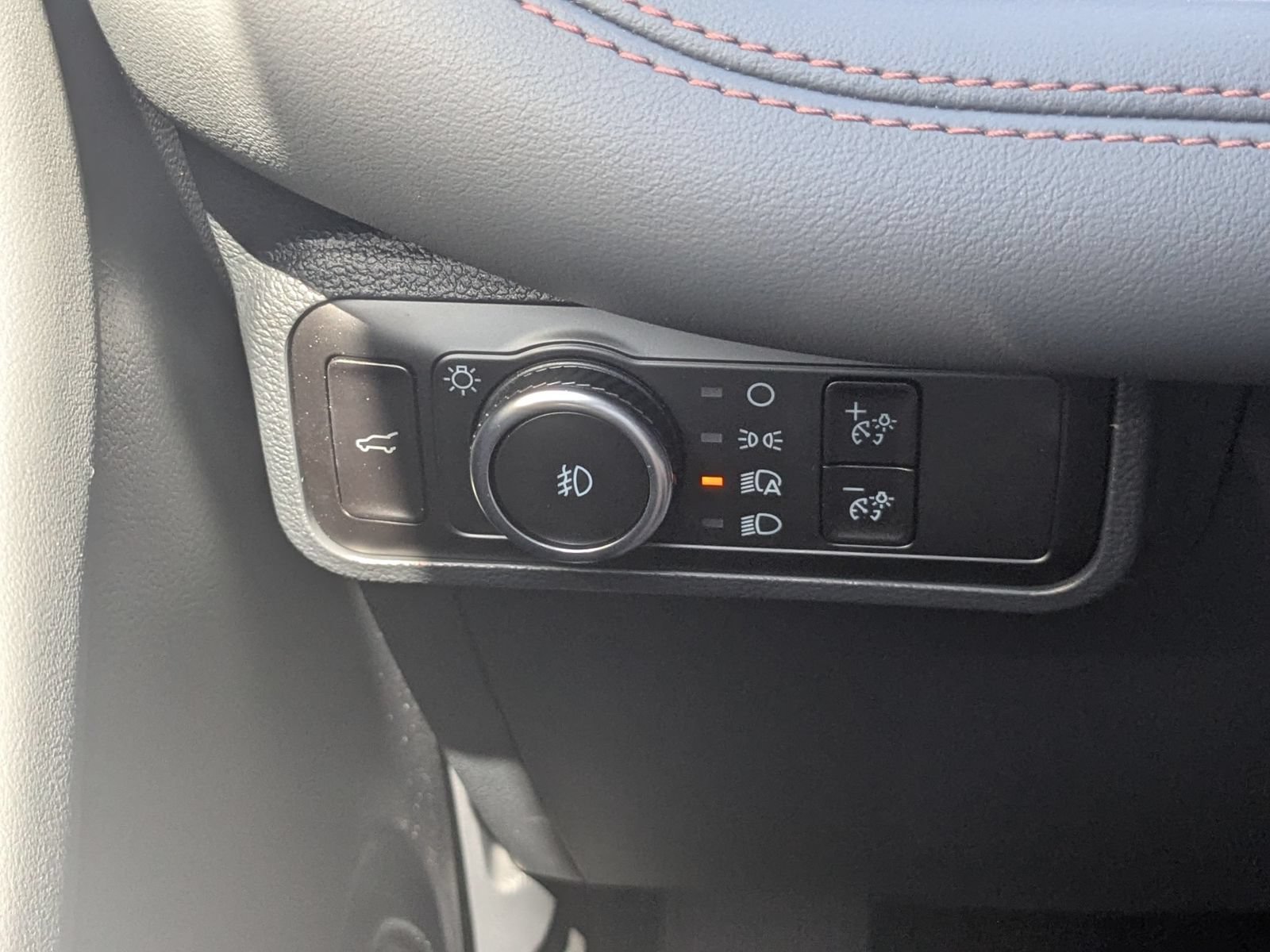 New 2026 Ford Explorer Active w/ Active Comfort Package RWD image 16