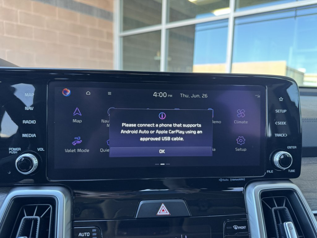 Used 2022 Kia Sorento EX w/ Panoramic Sunroof Package FWD image 21