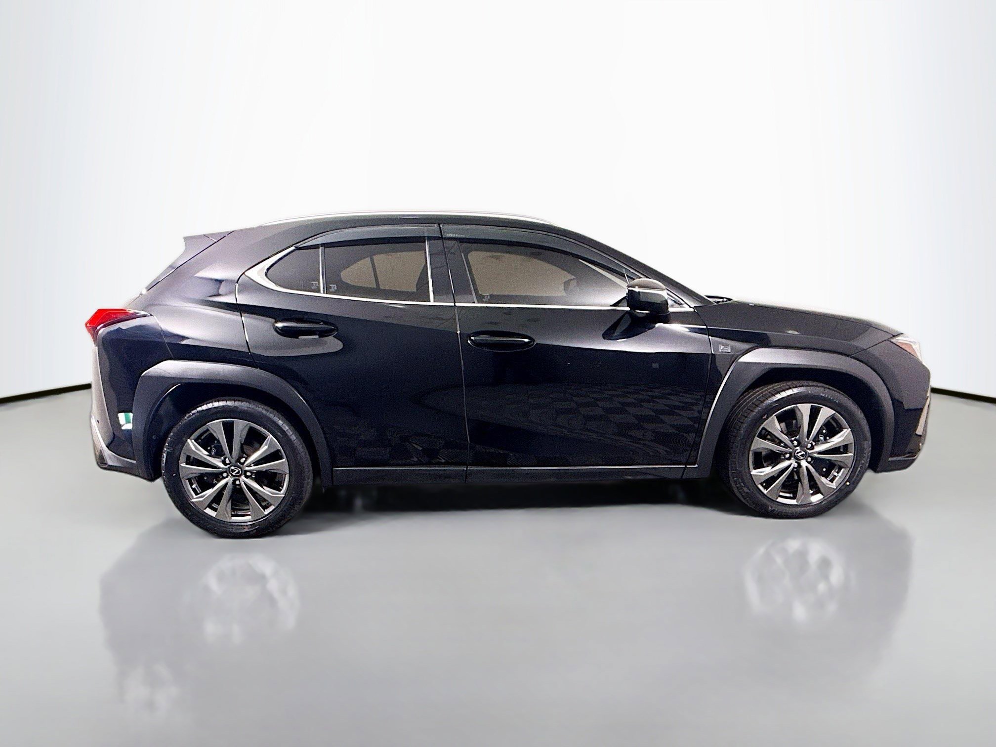 Used 2020 Lexus UX 250h F Sport w/ F Sport Premium Package image 11