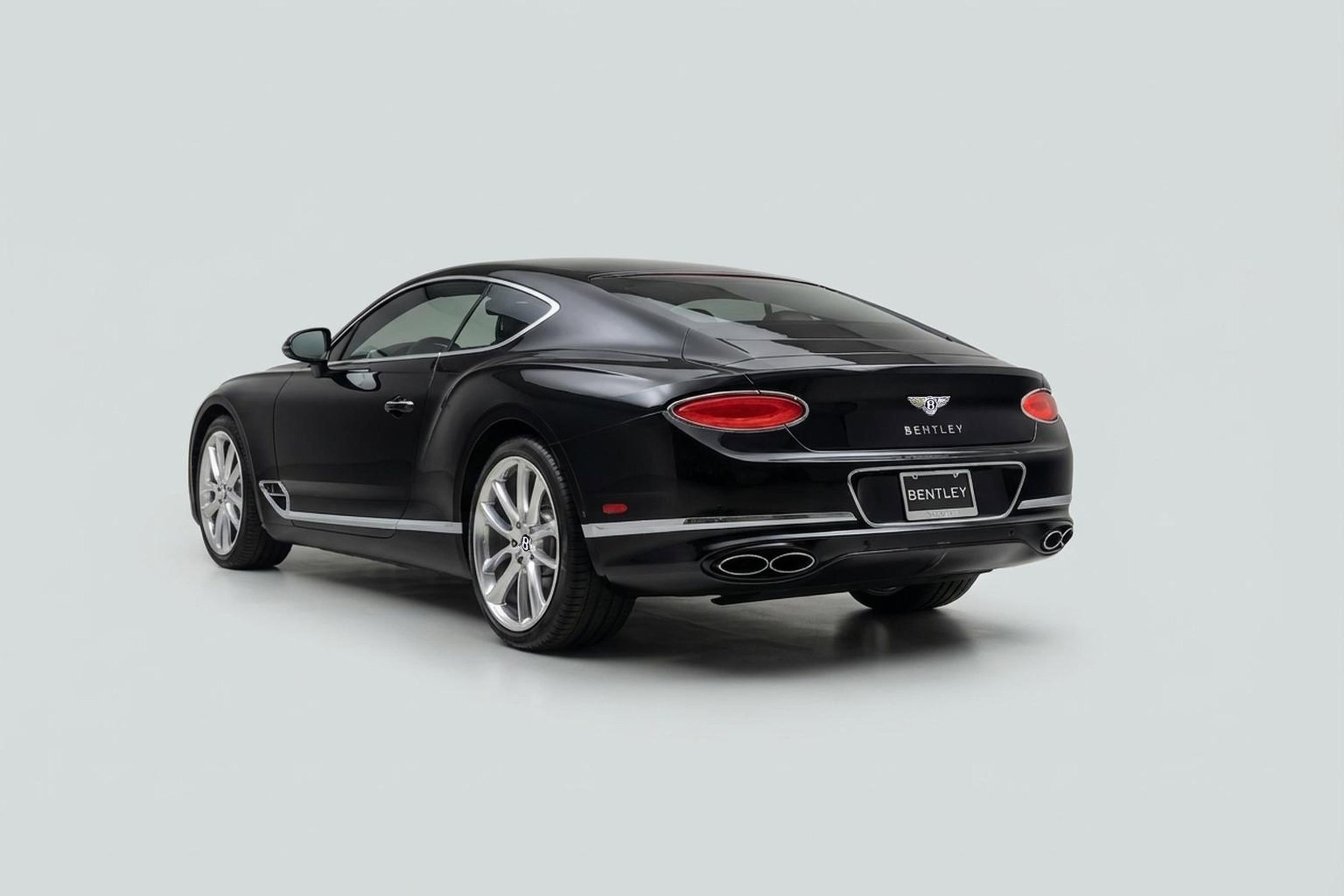 Used 2023 Bentley Continental GT Azure AWD/4WD image 15