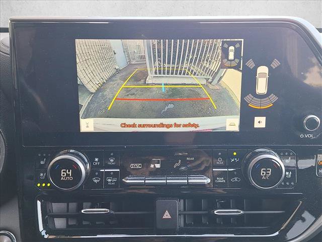 Used 2023 Toyota Highlander Limited image 12