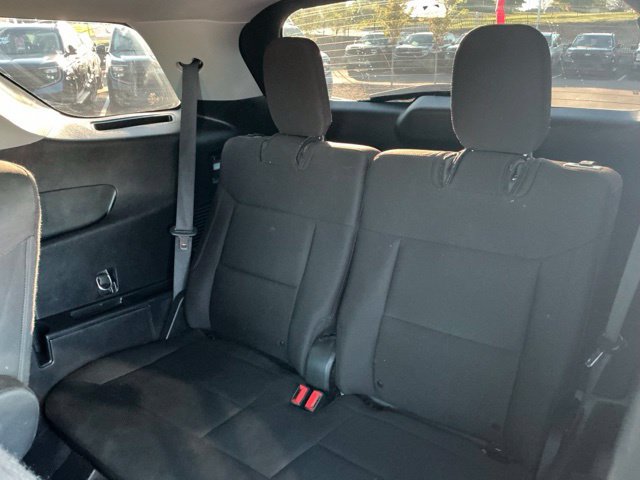Used 2022 Ford Explorer XLT AWD/4WD image 21