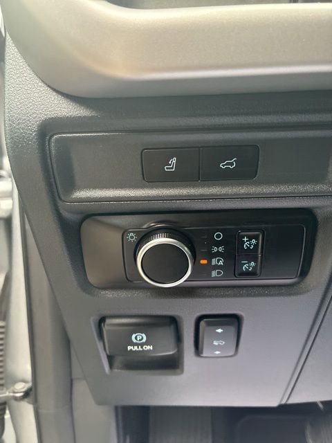 Used 2024 Ford Expedition Max XLT AWD/4WD image 13