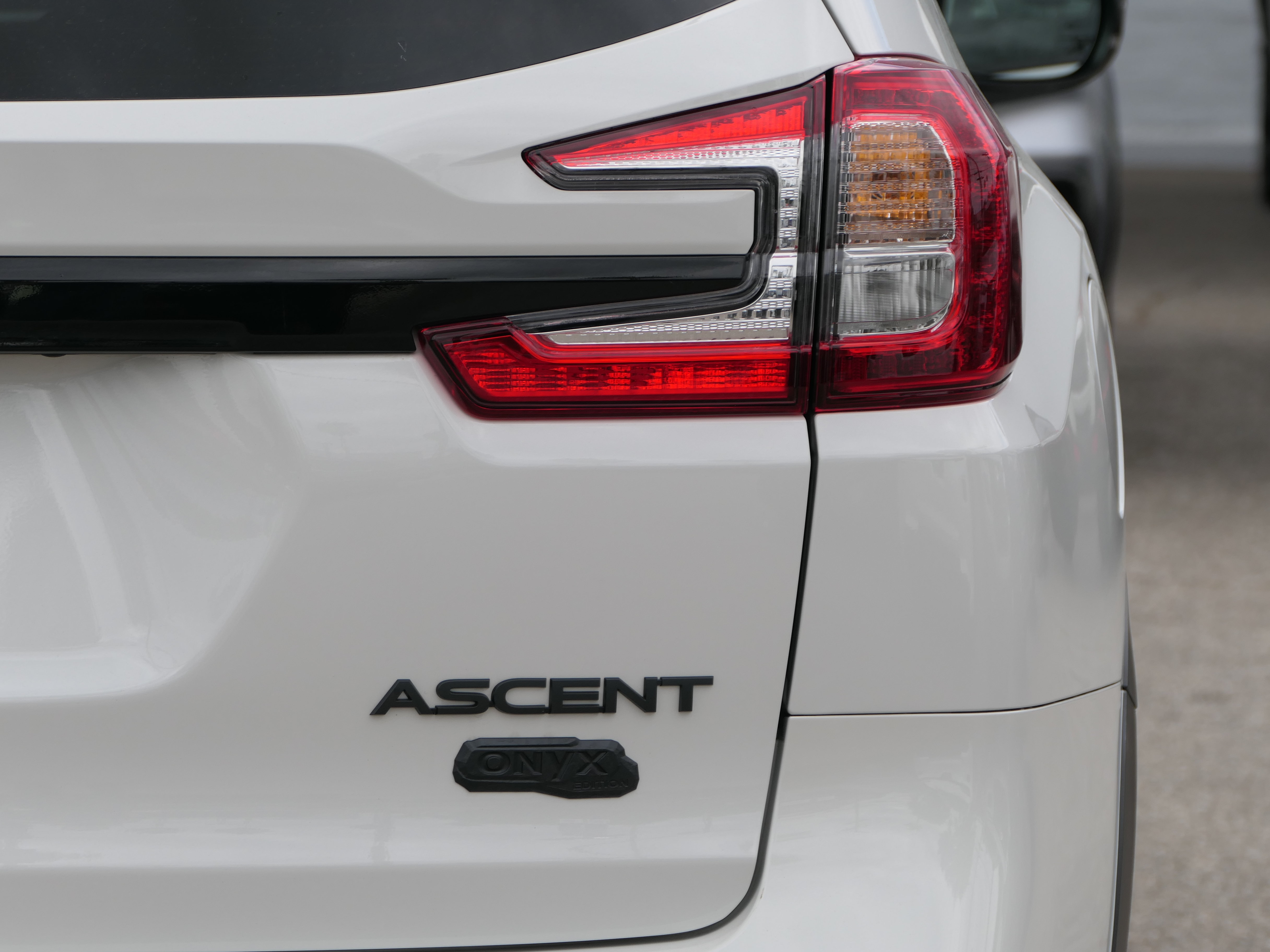 Used 2025 Subaru Ascent Bronze Edition AWD/4WD image 5