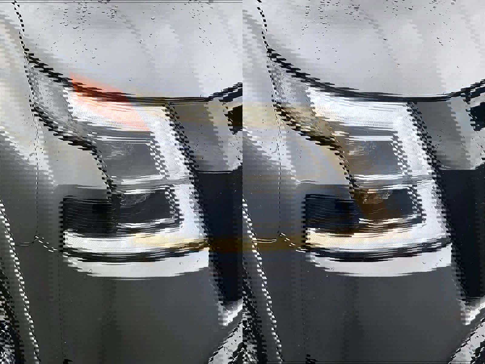 Used 2022 Nissan Armada SL w/ Midnight Edition Package image 32