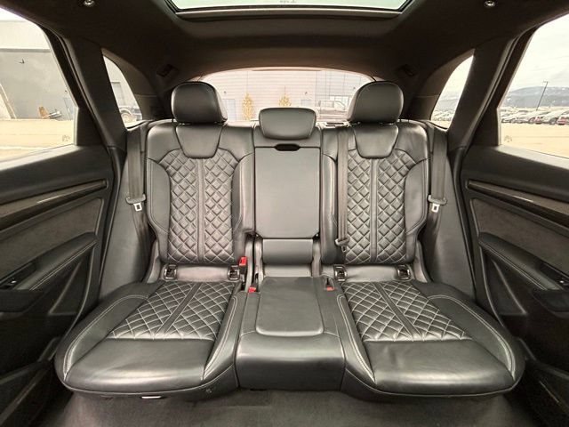 Used 2019 Audi SQ5 Premium Plus w/ Premium Plus Package AWD/4WD image 40