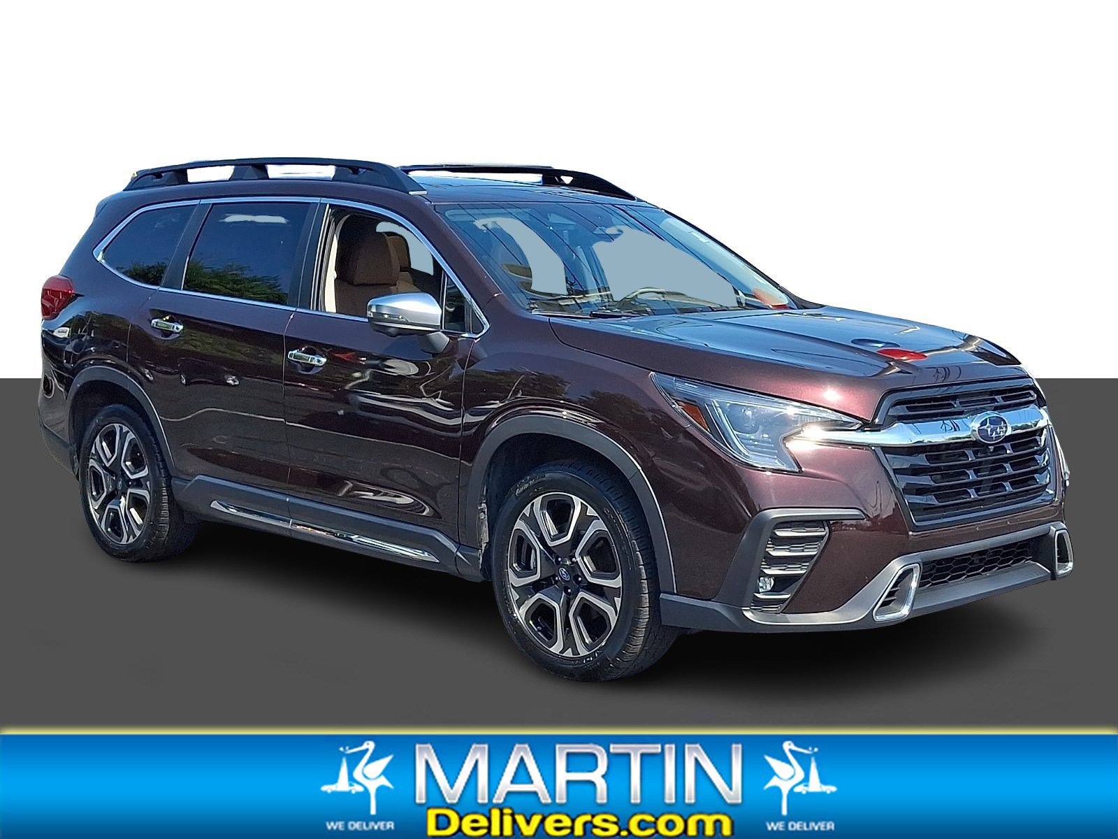 Used 2023 Subaru Ascent Touring AWD/4WD image 1