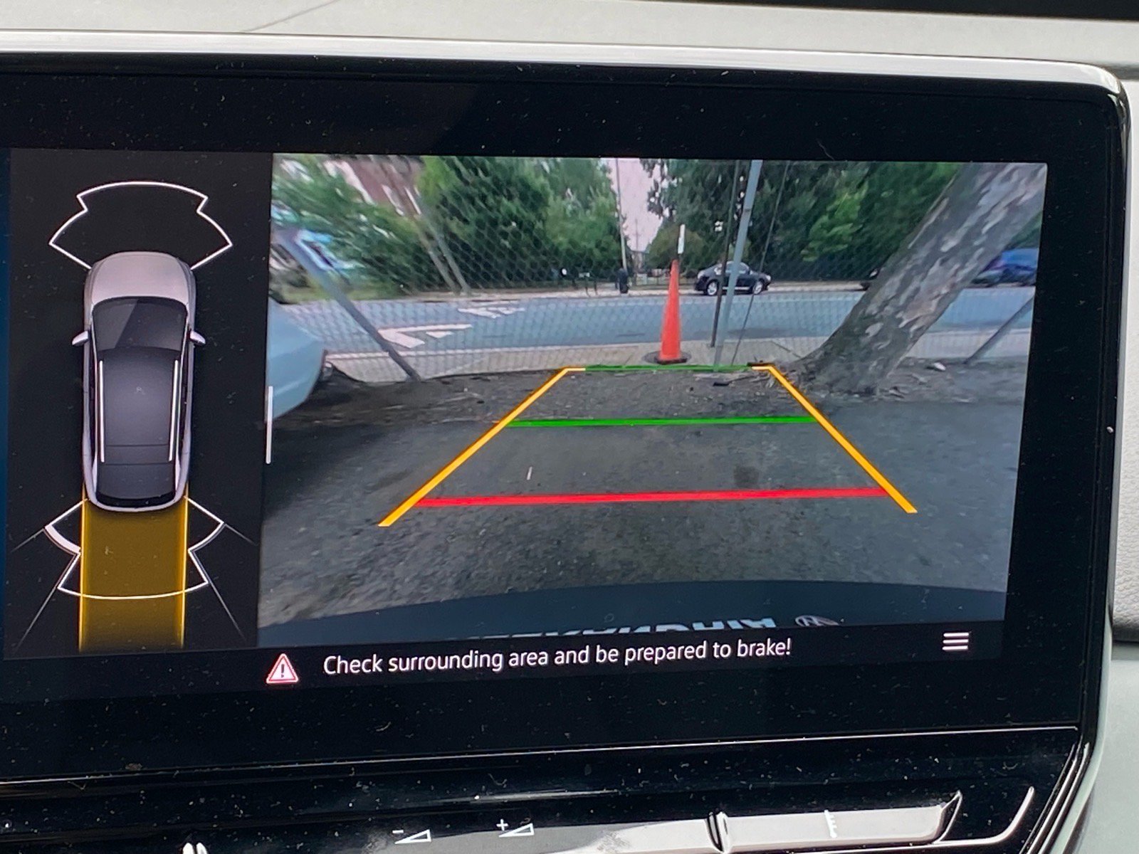 Certified 2022 Volkswagen ID.4 Pro RWD image 17