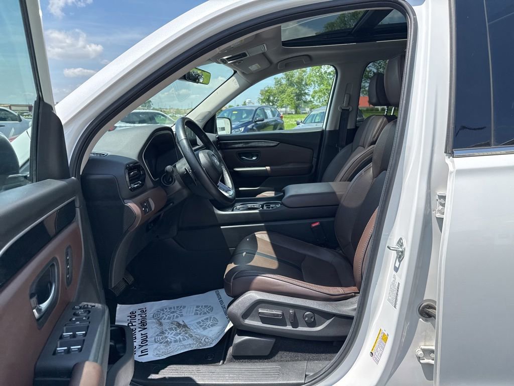 Used 2024 Honda Pilot Elite image 35