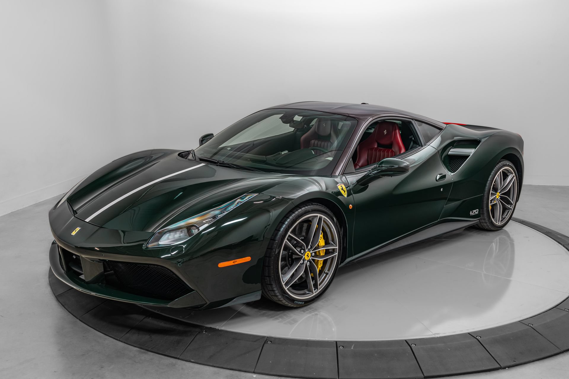 Certified 2018 Ferrari 488 GTB RWD image 12