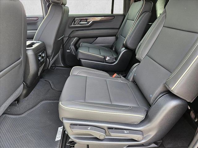 New 2026 GMC Yukon XL Elevation AWD/4WD image 16