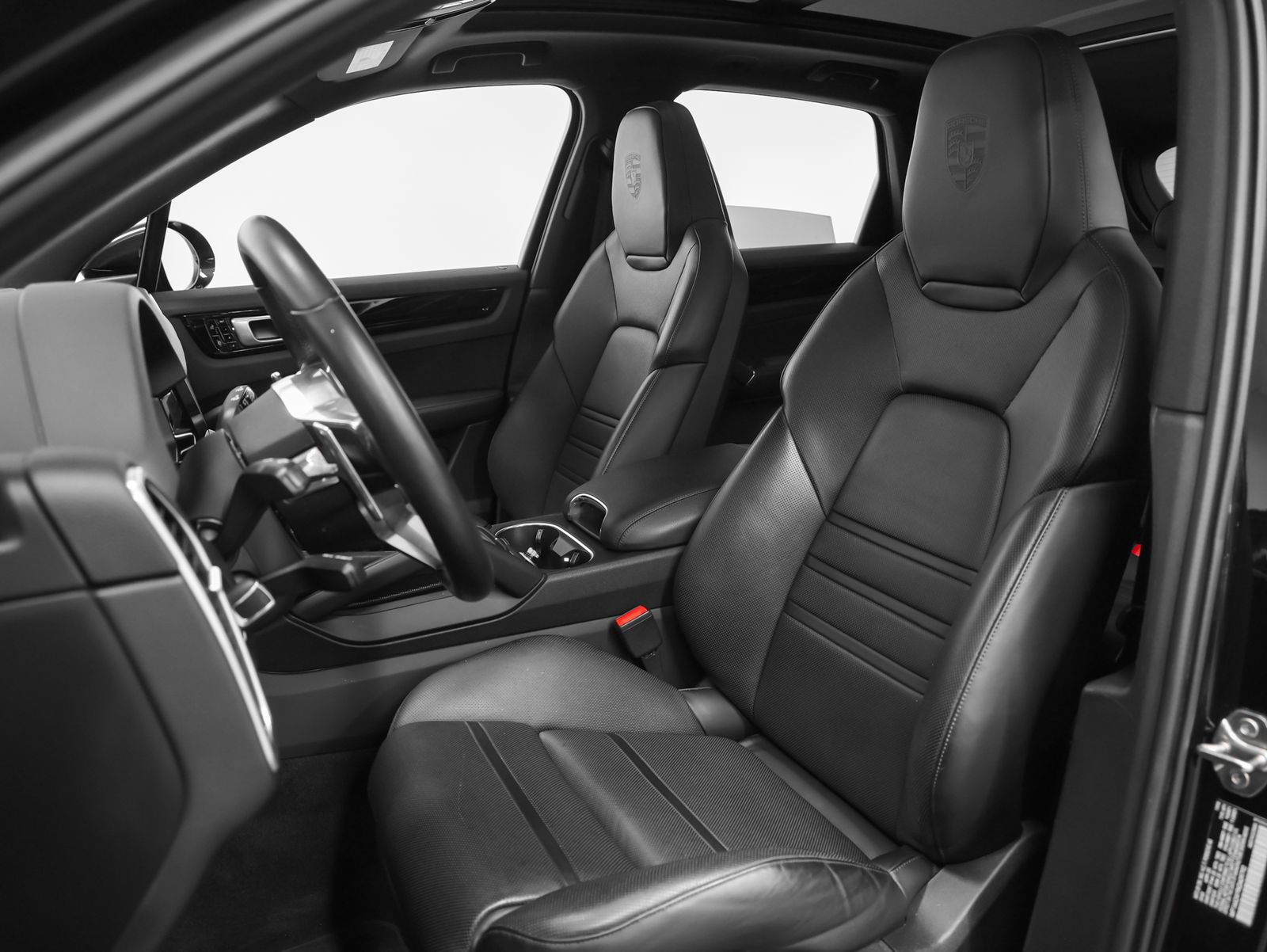 Certified 2019 Porsche Cayenne image 5