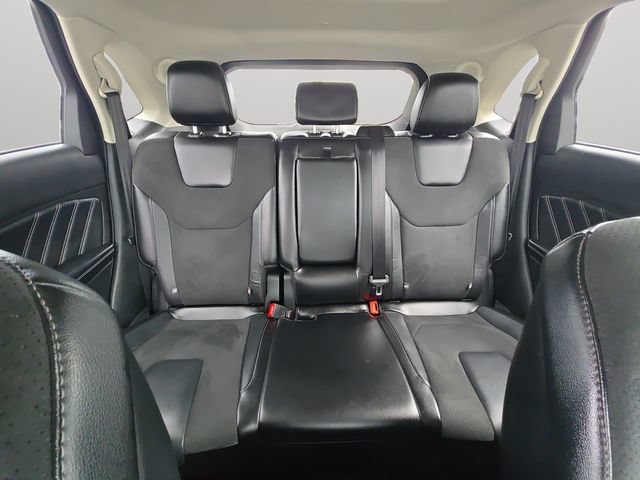Used 2016 Ford Edge Sport w/ Technology Package AWD/4WD image 17