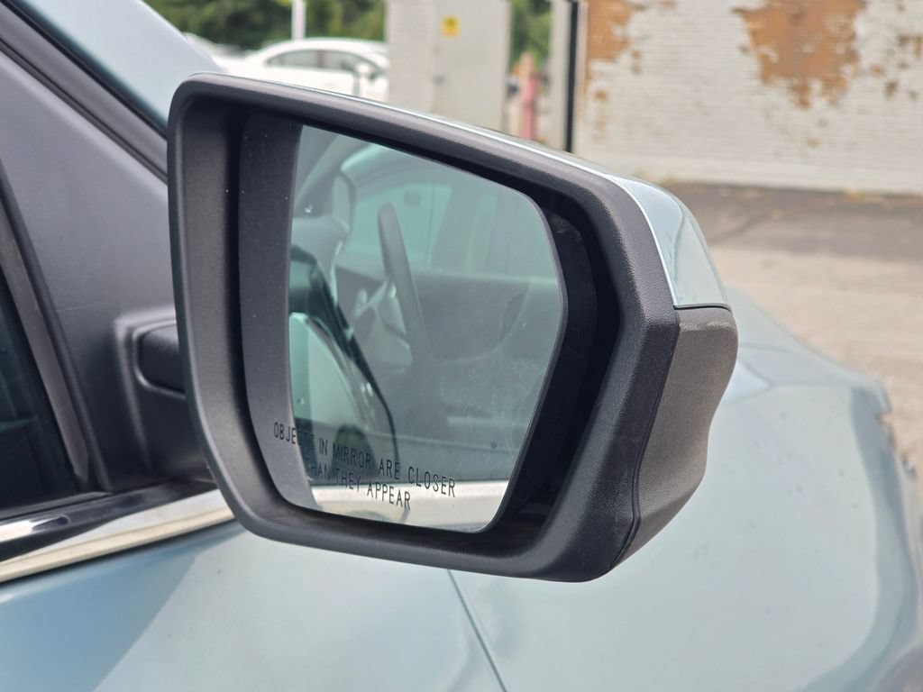 Used 2022 Chevrolet Equinox LT FWD image 16