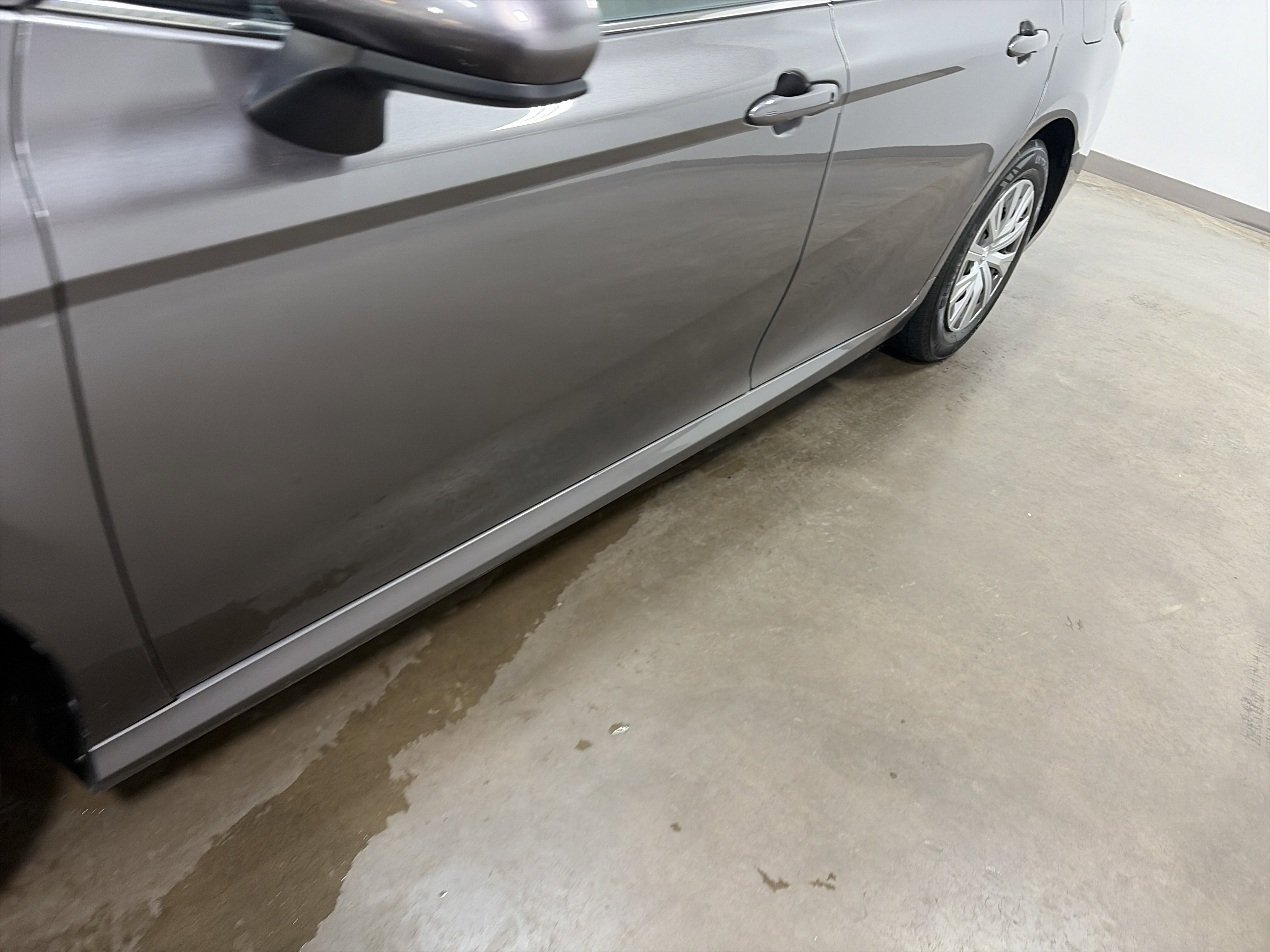 Used 2023 Toyota Camry LE image 10