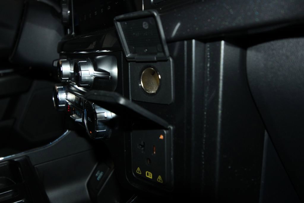 Used 2023 Ford F150 XLT w/ Equipment Group 302A High image 26