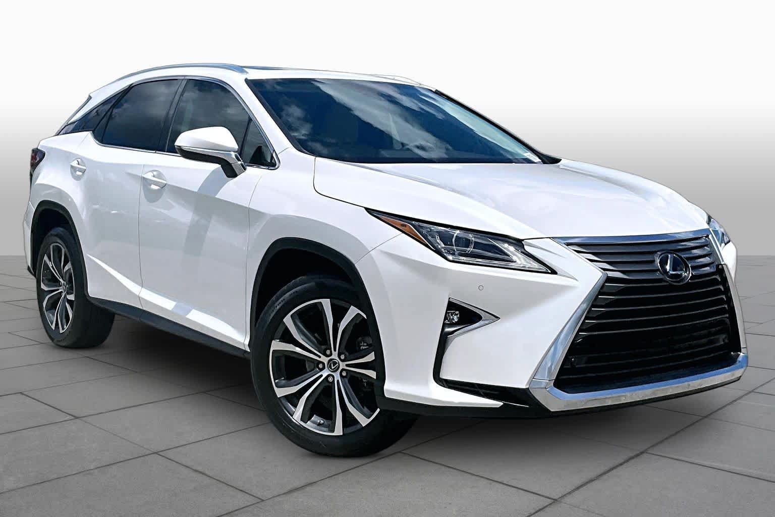 Used 2018 Lexus RX 350 FWD w/ Premium Package image 3