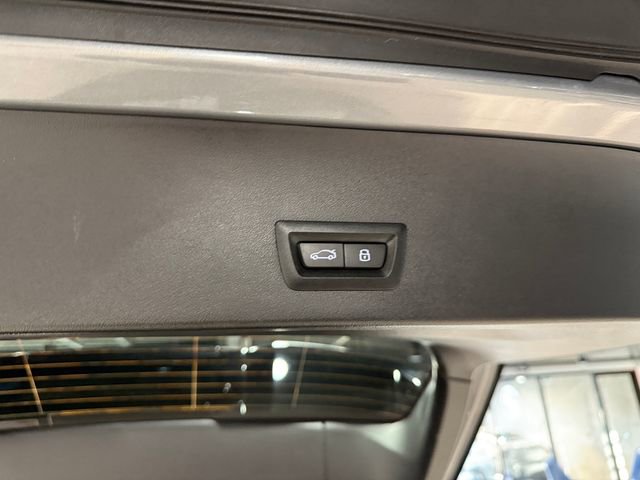 Certified 2025 BMW X3 xDrive30i w/ Premium Package image 33