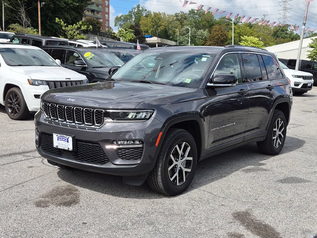 Used 2023 Jeep Grand Cherokee Limited