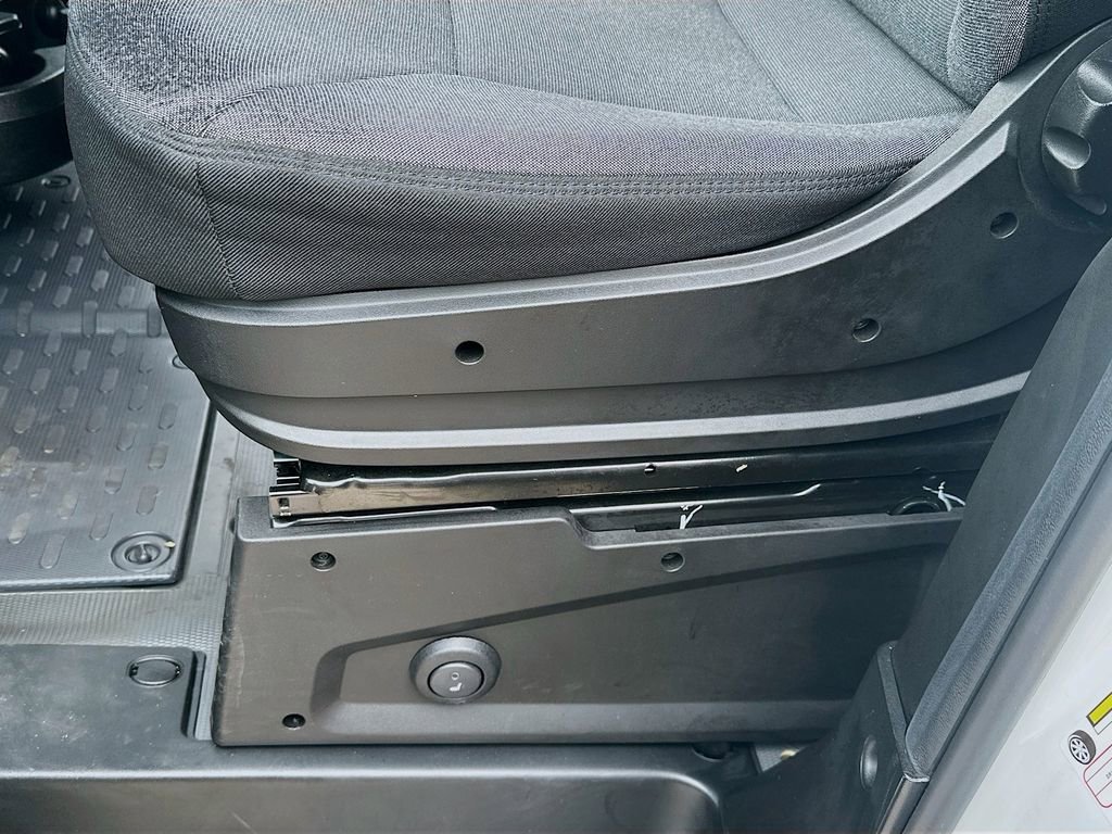 Used 2024 RAM ProMaster 3500 w/ Delivery Van Package image 23