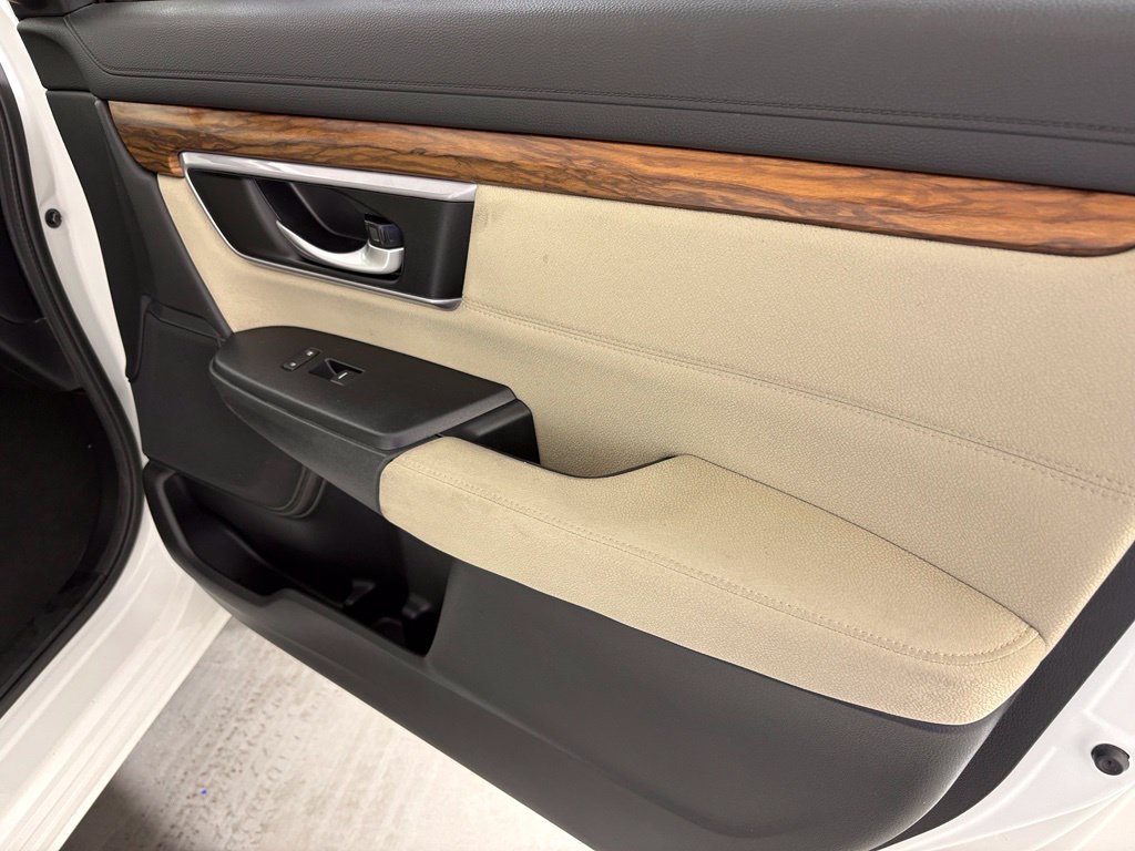 Used 2017 Honda CR-V EX image 37