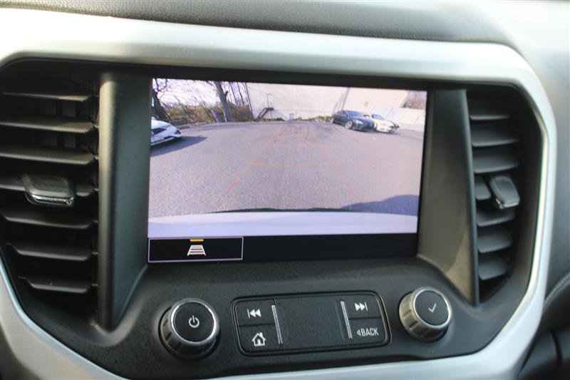 Used 2023 GMC Acadia SLT image 19