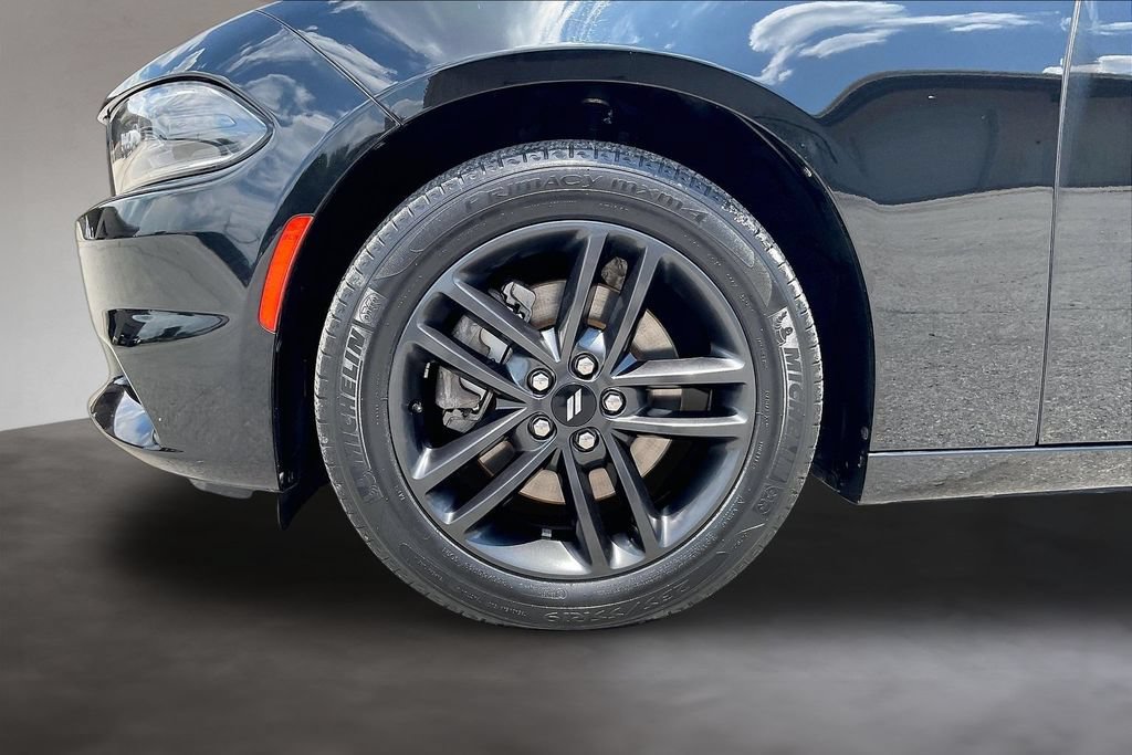 Used 2019 Dodge Charger SXT w/ Plus Group AWD/4WD image 33
