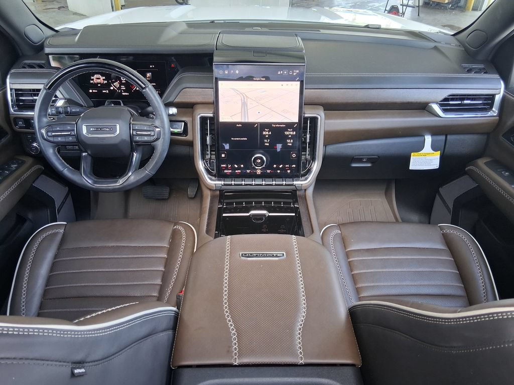 Used 2025 GMC Yukon Denali Ultimate w/ LPO, Floor Liner Package AWD/4WD image 9