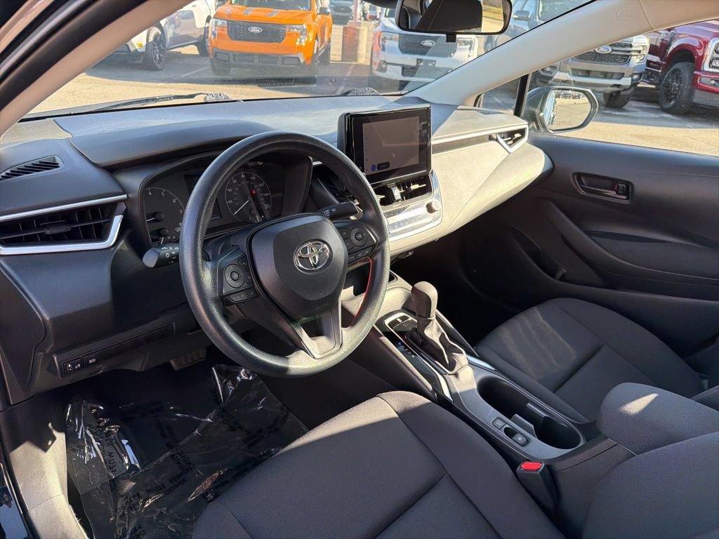 Used 2024 Toyota Corolla LE FWD image 12