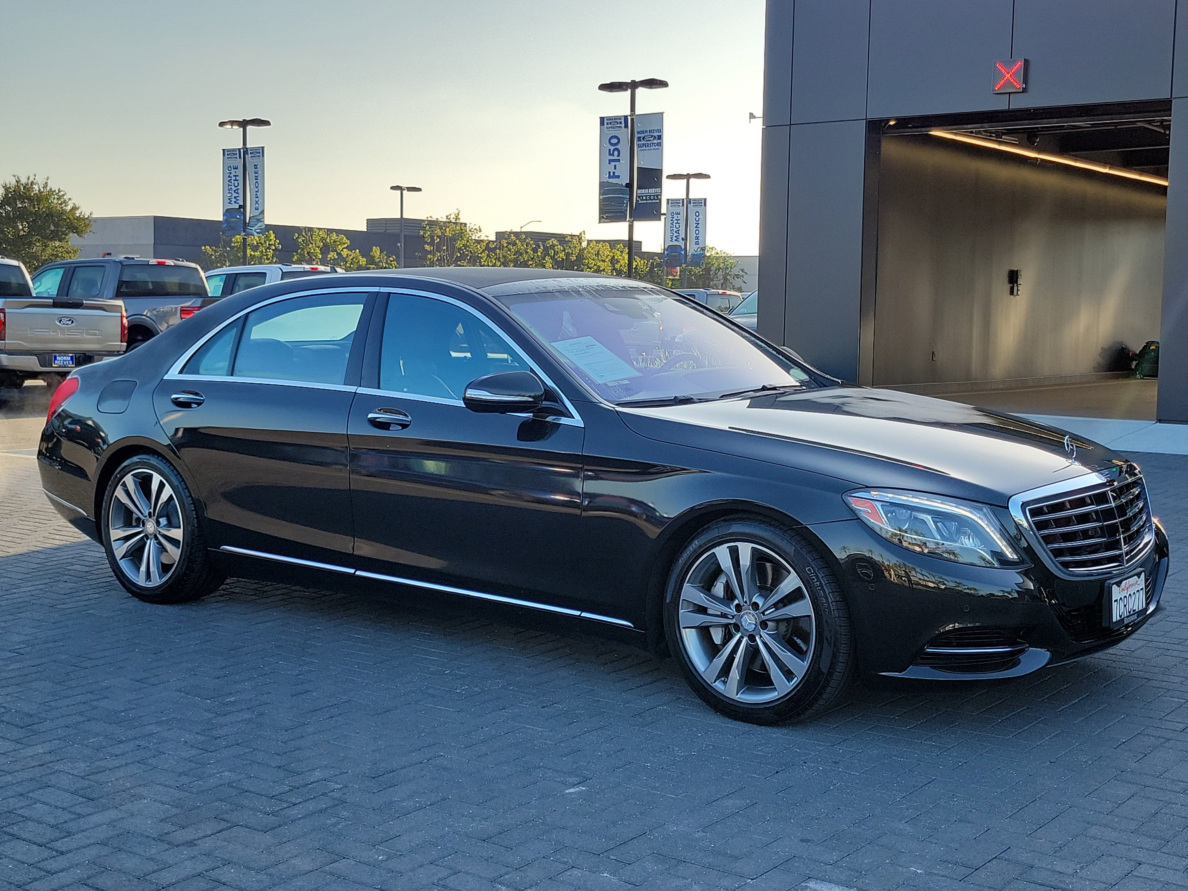 Used 2014 Mercedes-Benz S 550 Sedan image 29